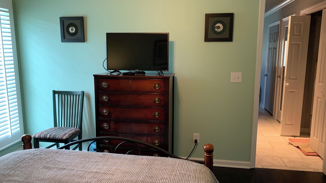 Photo of Bedroom in Gallatin