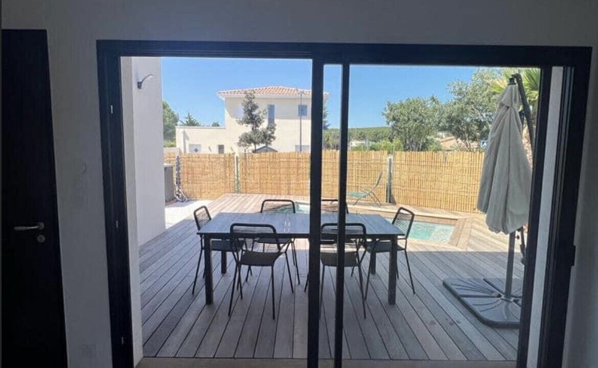 Photo of Outdoor in Villetelle