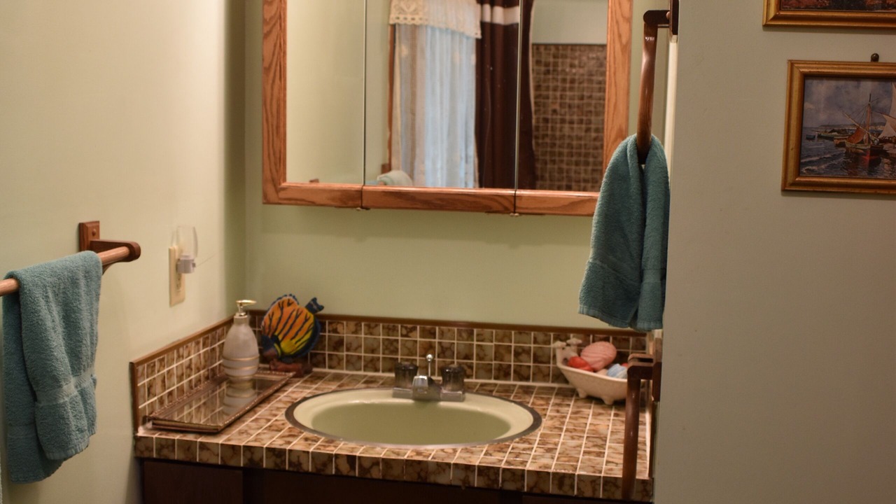 Photo of Bathroom in Naches