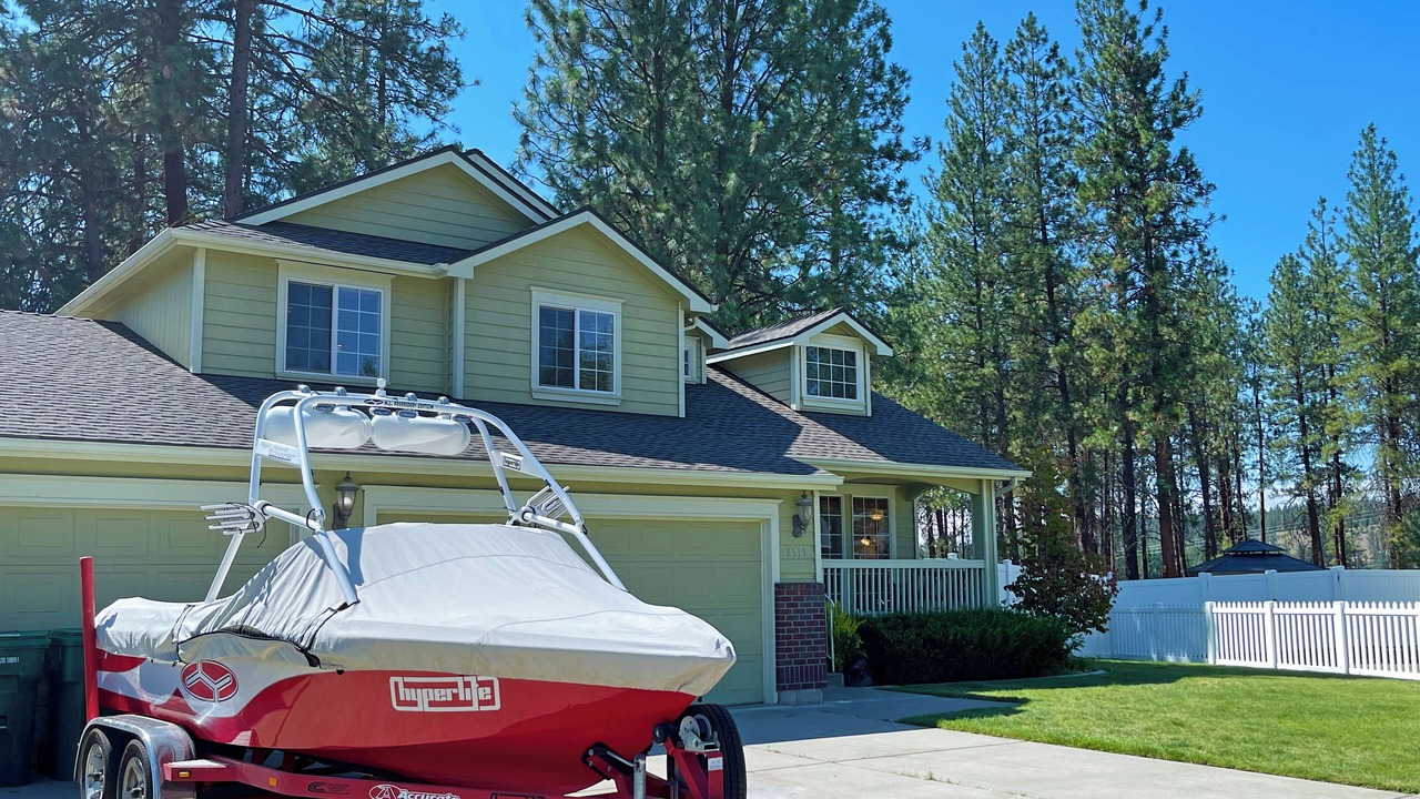 Photo of Others in Nine Mile Falls