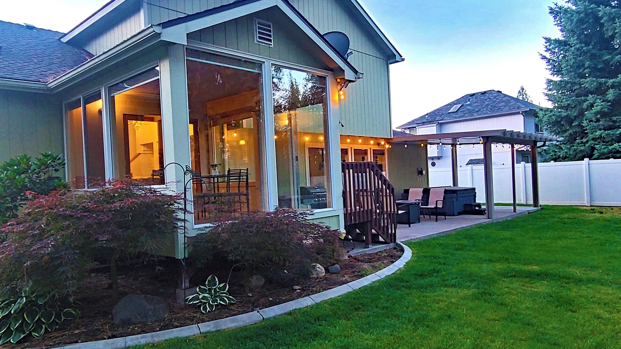 Photo of Others in Nine Mile Falls