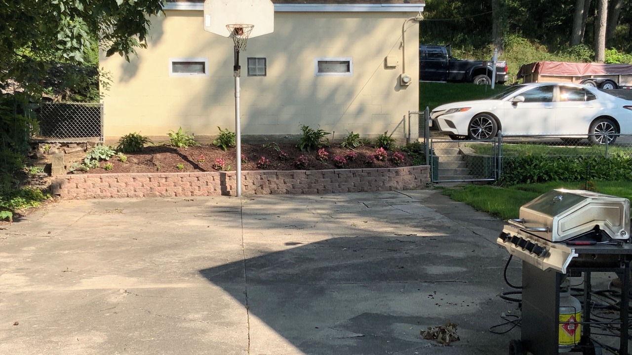 Photo of Outdoor in Edgerton