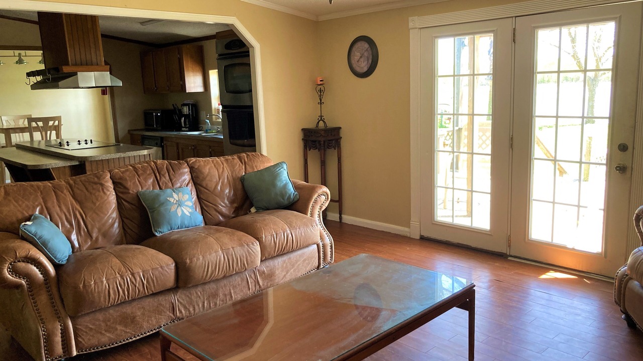 Photo of Livingroom in Trinity