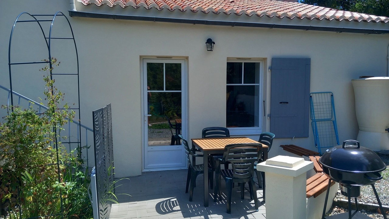 Photo of Outdoor in Apremont