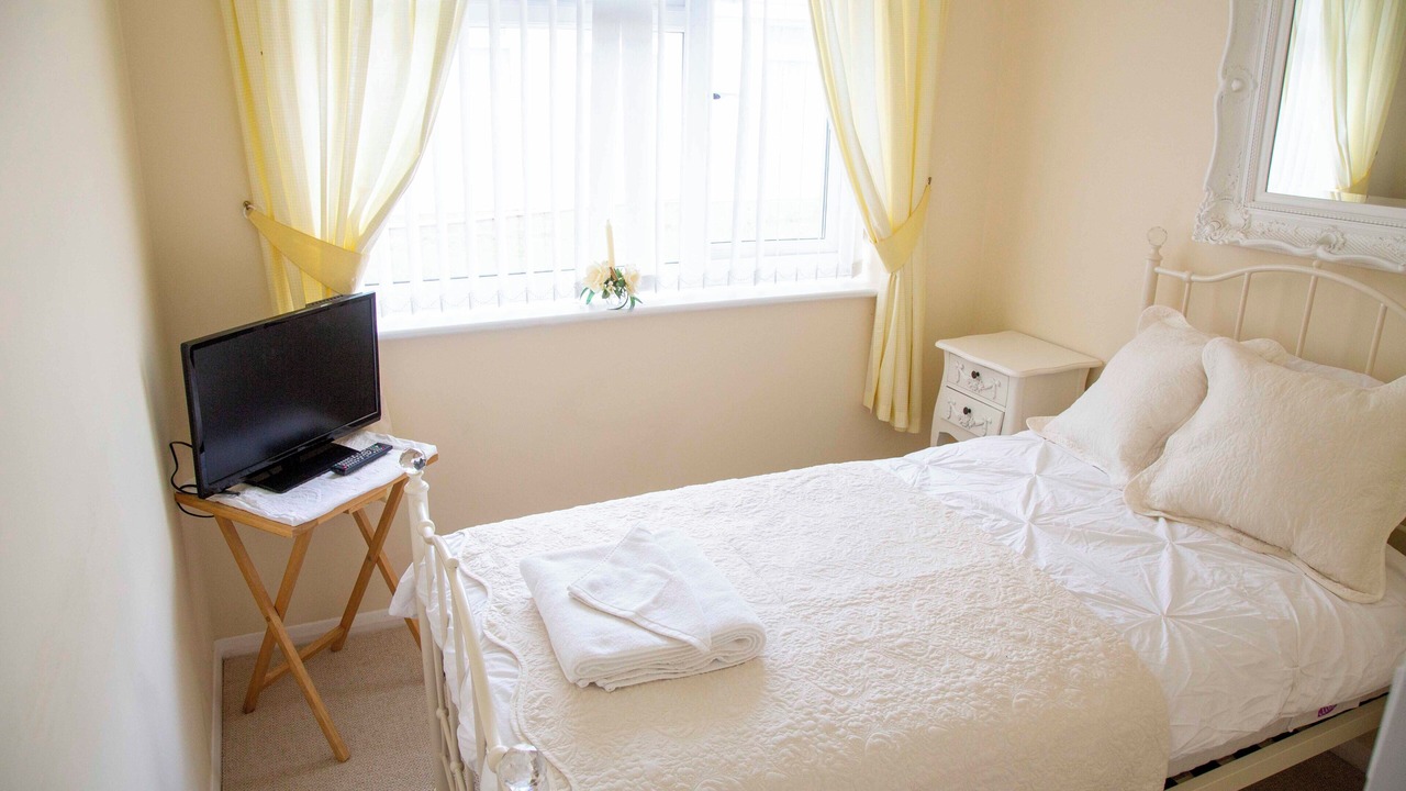 Photo of Bedroom in St Margaret's at Cliffe