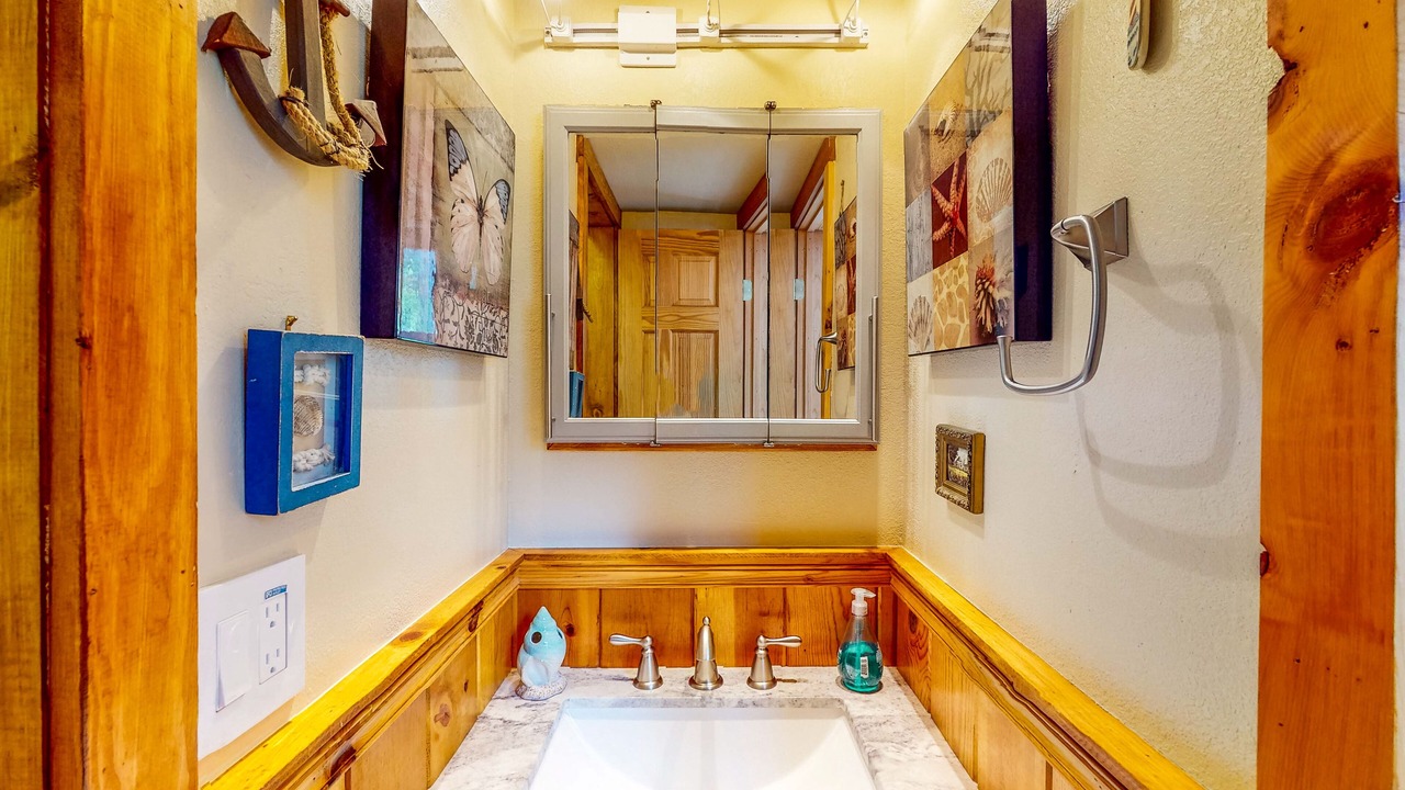Photo of Bathroom in Loon Lake