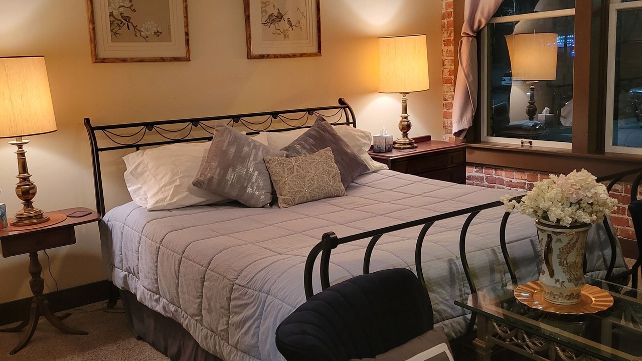 Photo of Bedroom in Wenatchee