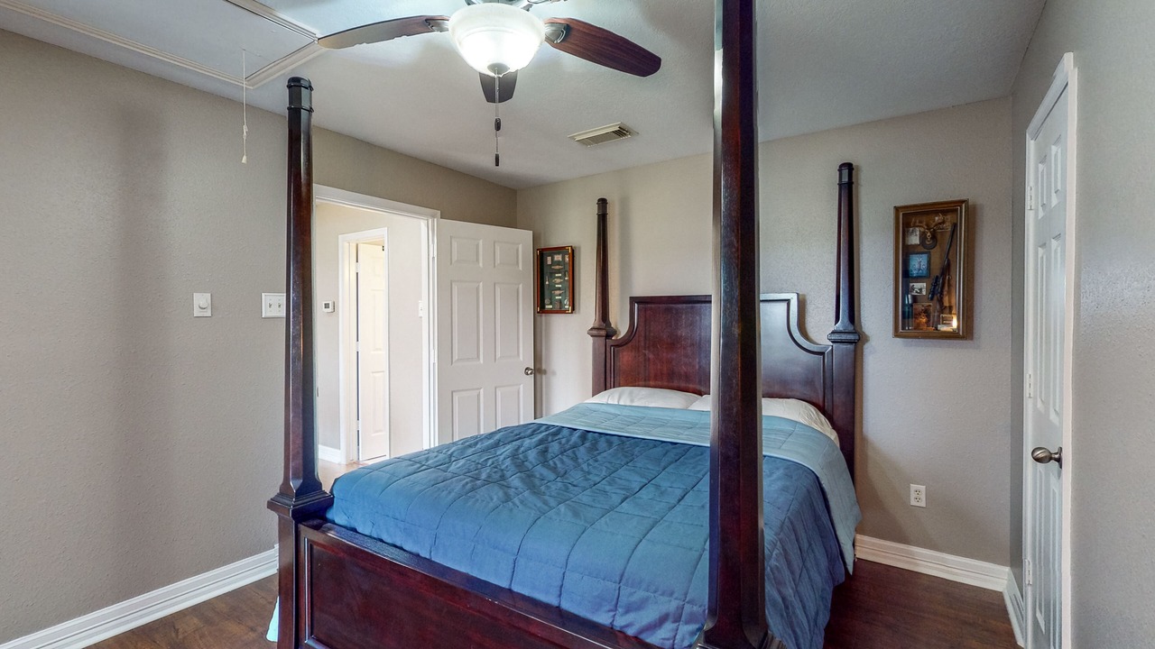 Photo of Bedroom in Blessing
