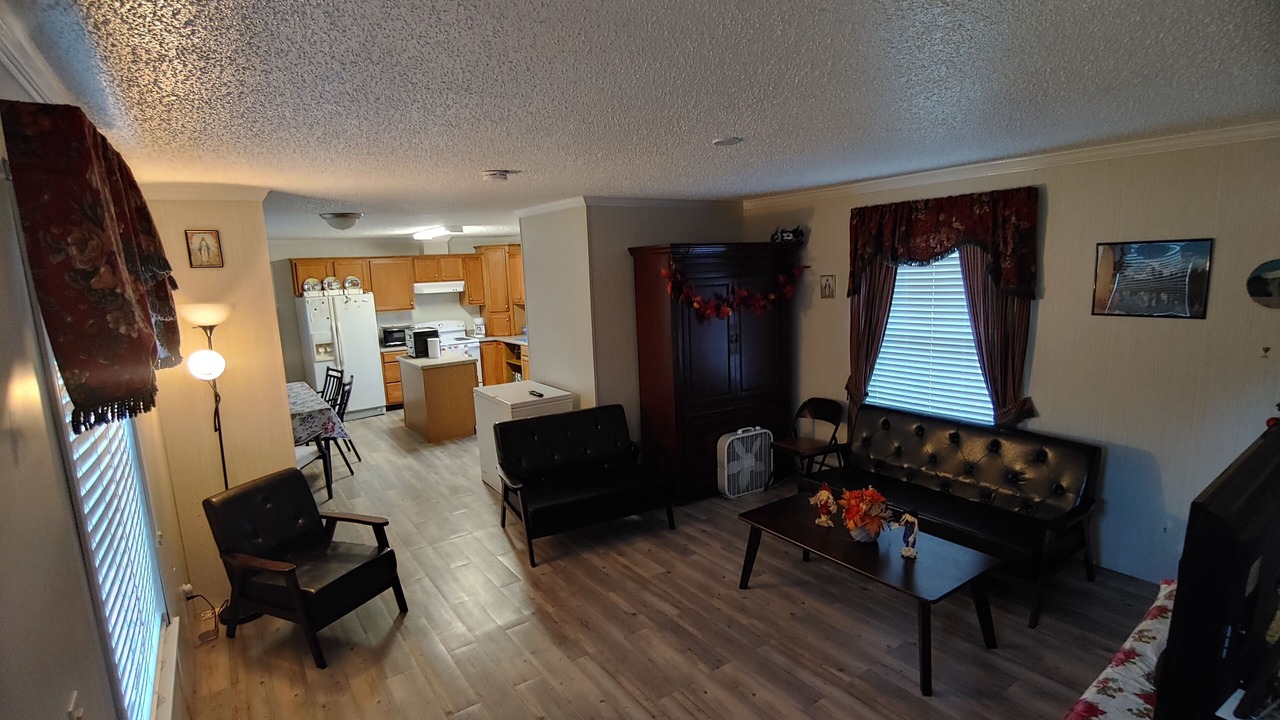 Photo of Livingroom in Cedar Lane