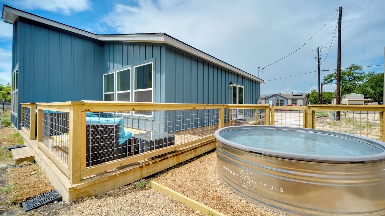 Photo of Patio Balcony in Canyon Lake