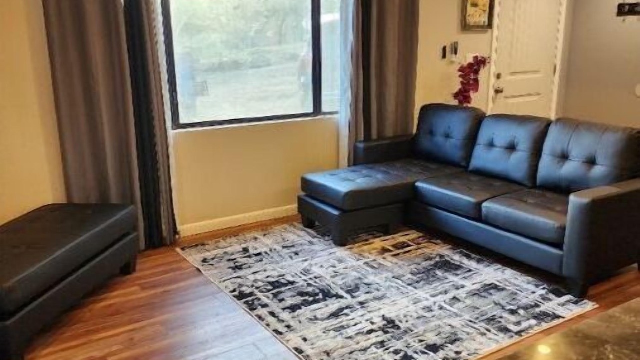 Photo of Livingroom in Oroville East