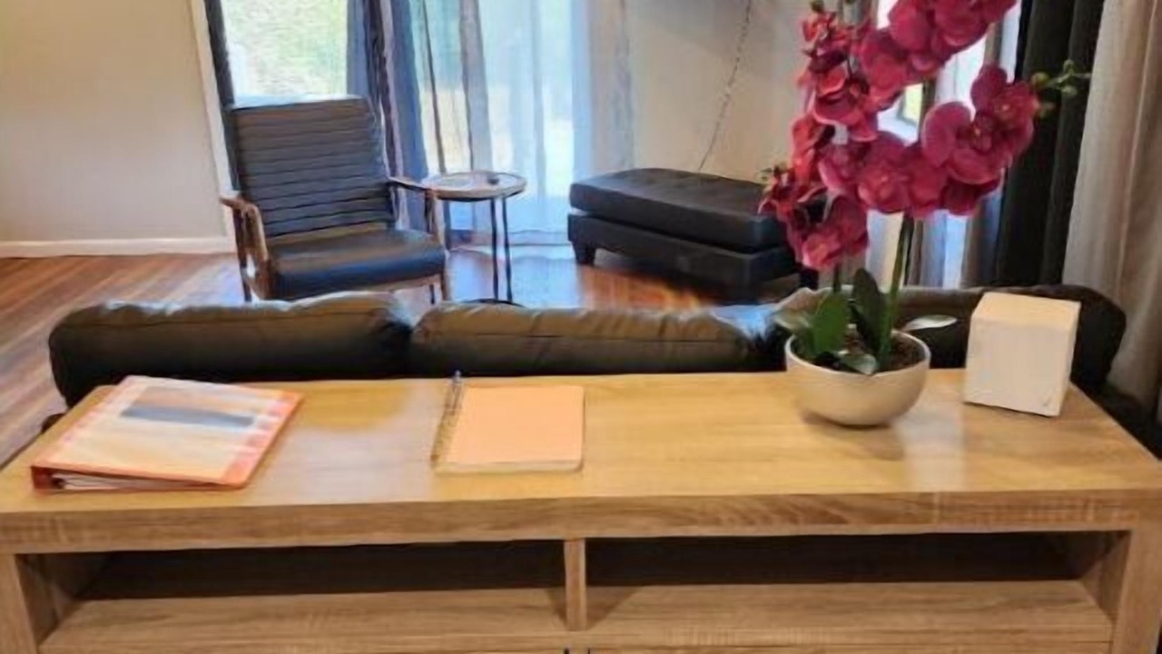 Photo of Livingroom in Oroville East