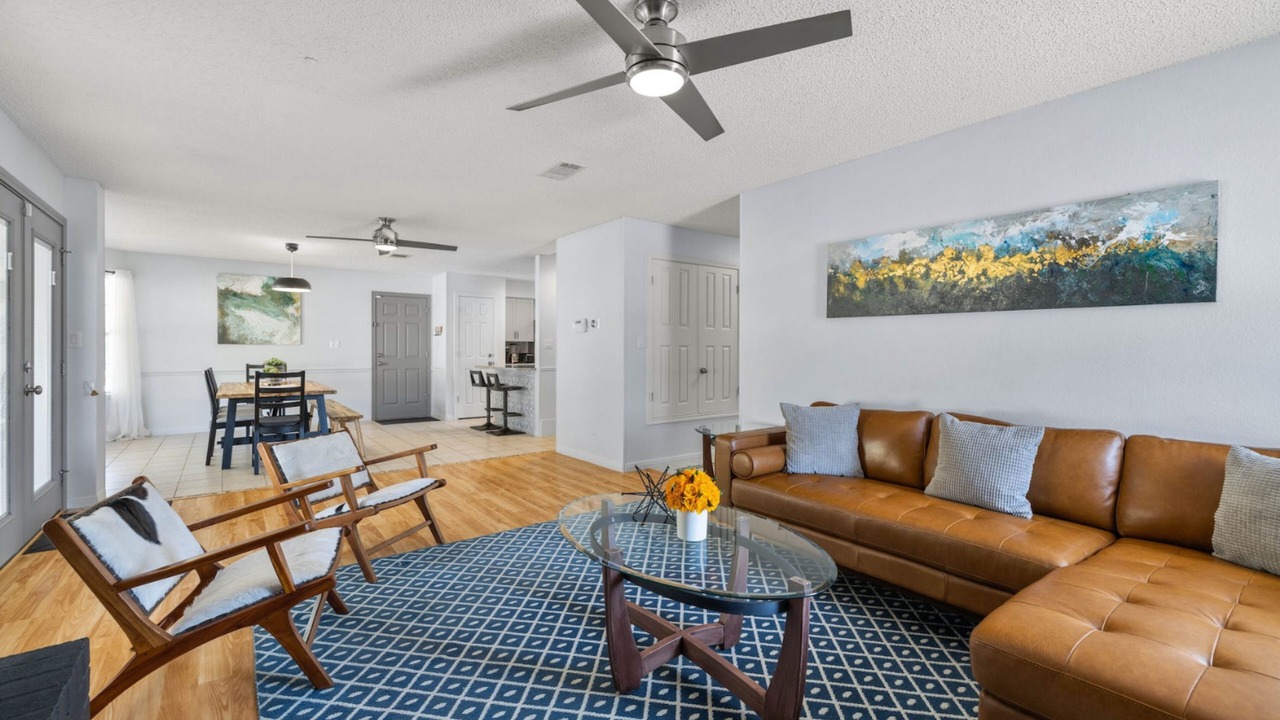 Photo of Livingroom in Leander