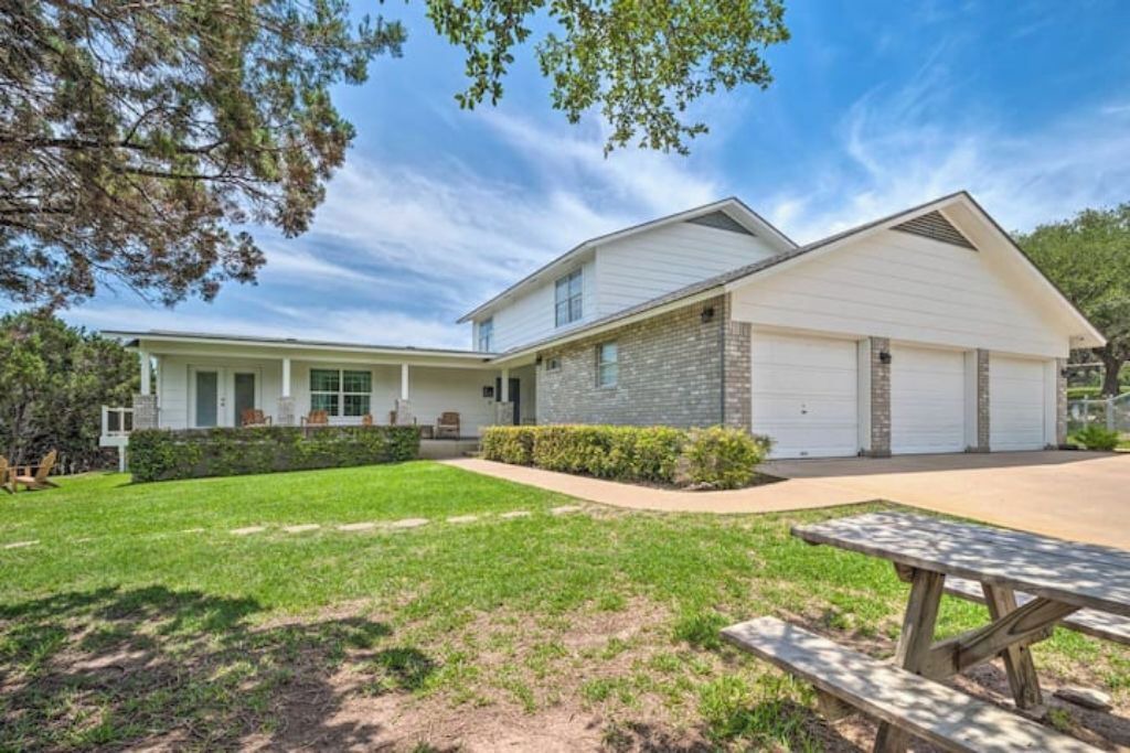 Photo of Outdoor in Leander