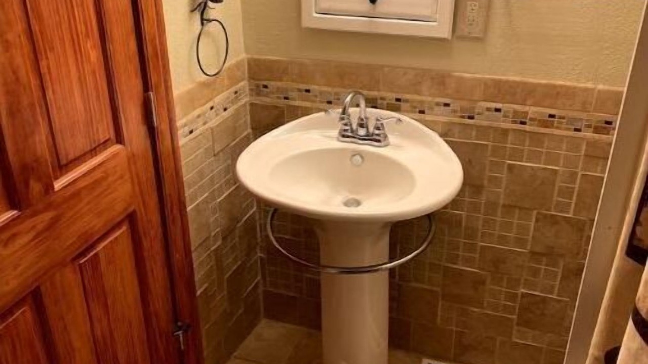 Photo of Bathroom in Lansing