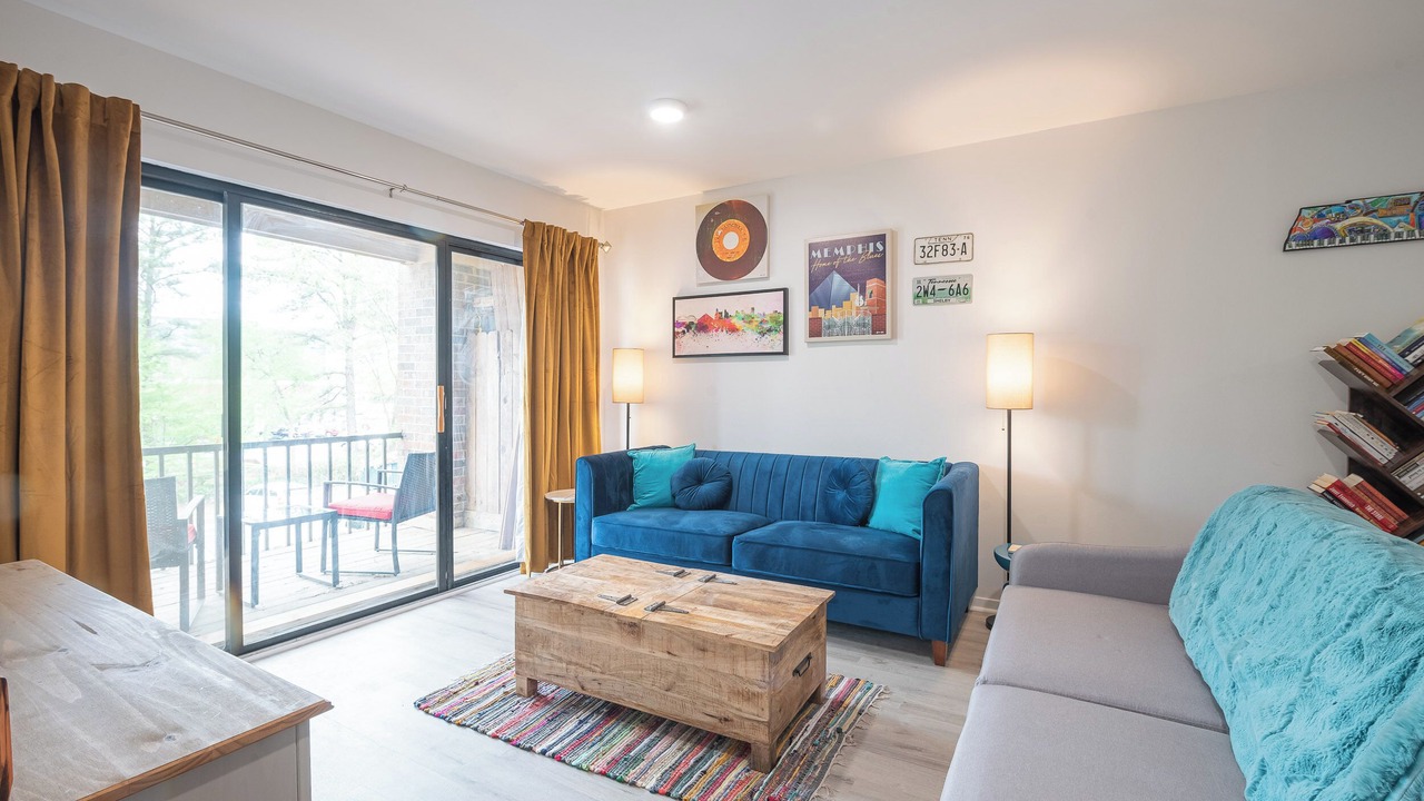 Photo of Livingroom in Germantown