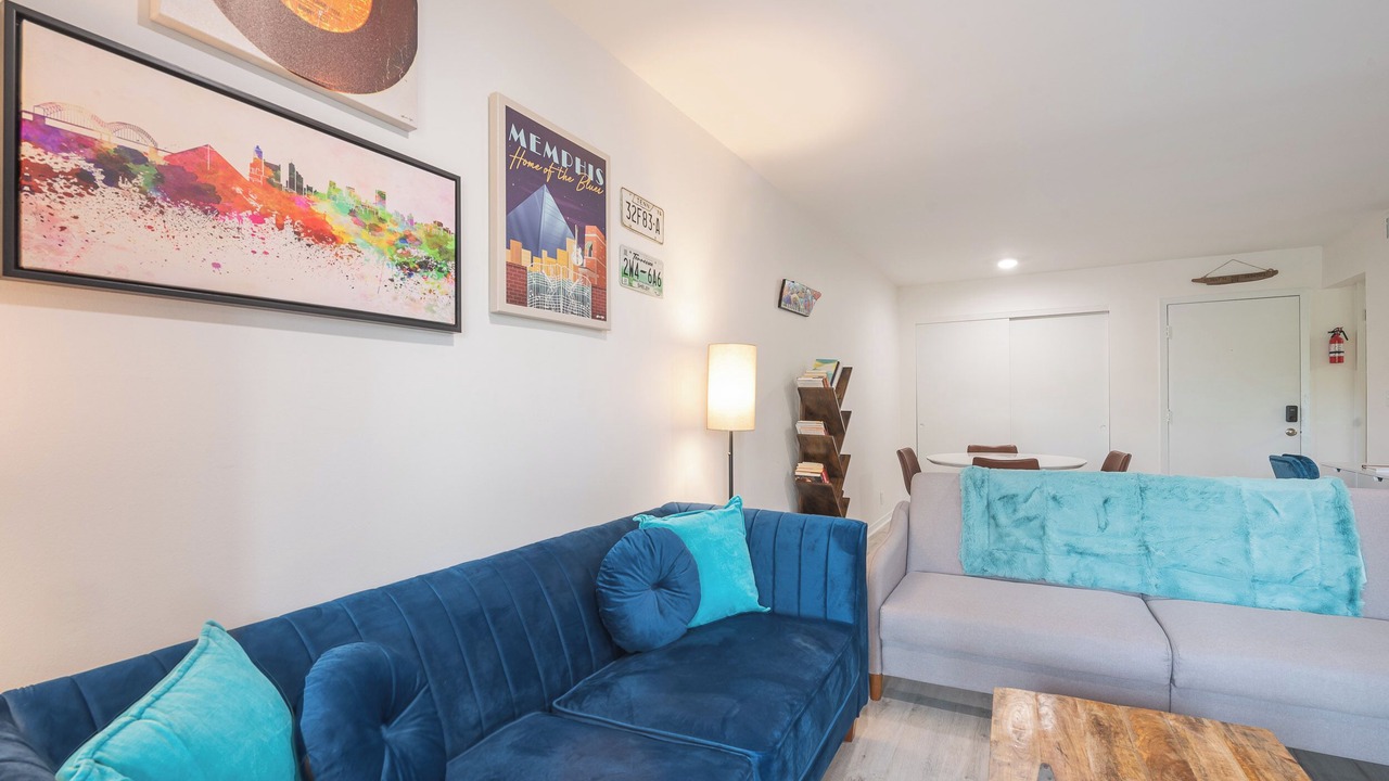 Photo of Livingroom in Germantown