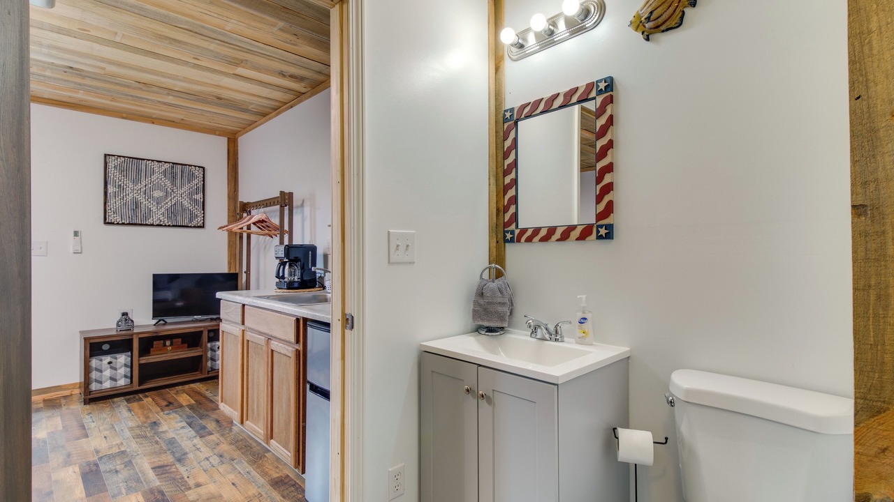 Photo of Bathroom in Lone Rock