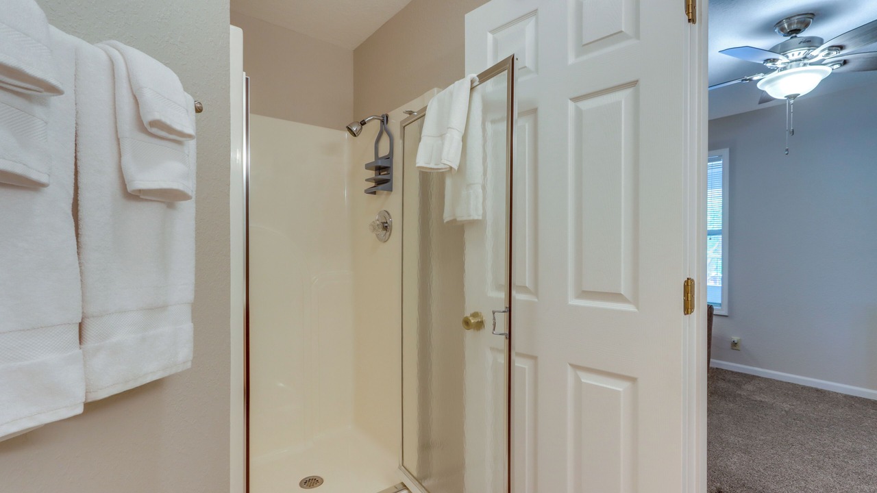 Photo of Bathroom in Village of Four Seasons
