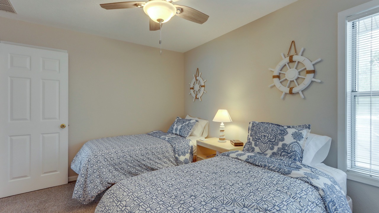 Photo of Bedroom in Village of Four Seasons