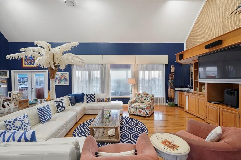 Photo of Livingroom in Surfside Beach
