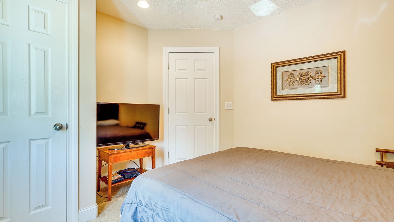 Photo of Bedroom in Double Springs