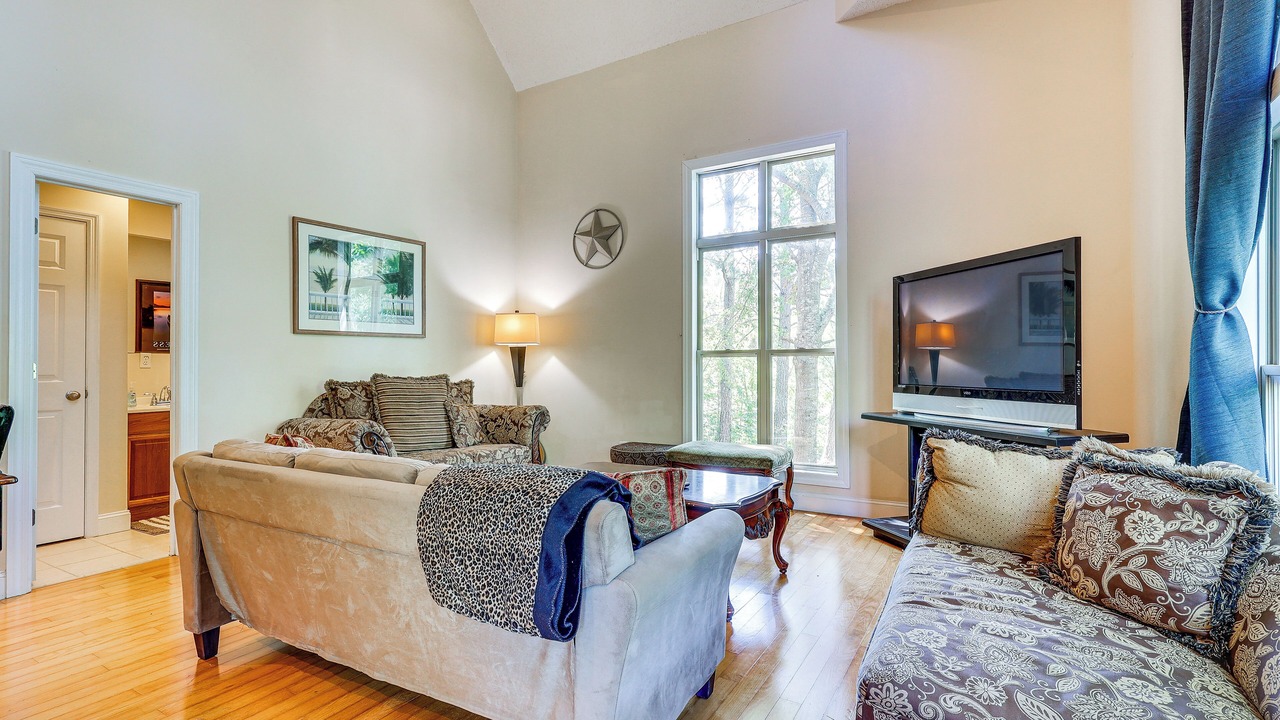 Photo of Livingroom in Double Springs