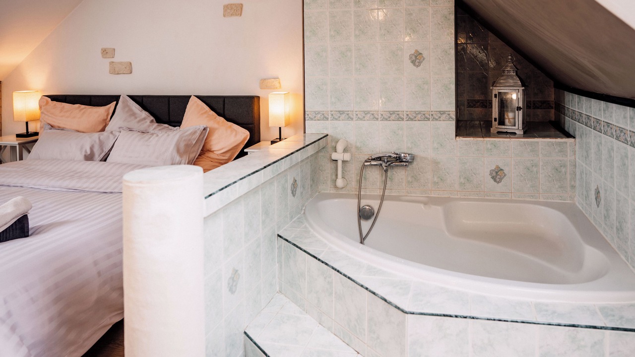 Photo of Bedroom in Vernou-la-Celle-sur-Seine