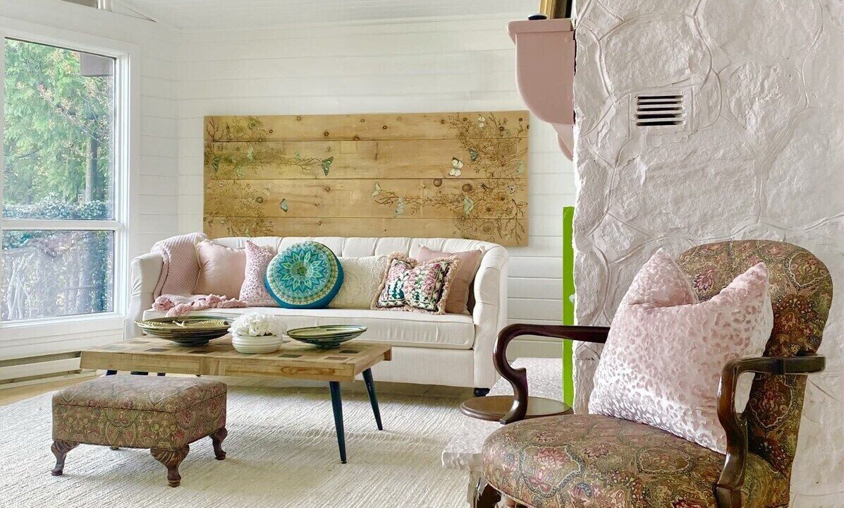 Photo of Livingroom in Colpoys Bay