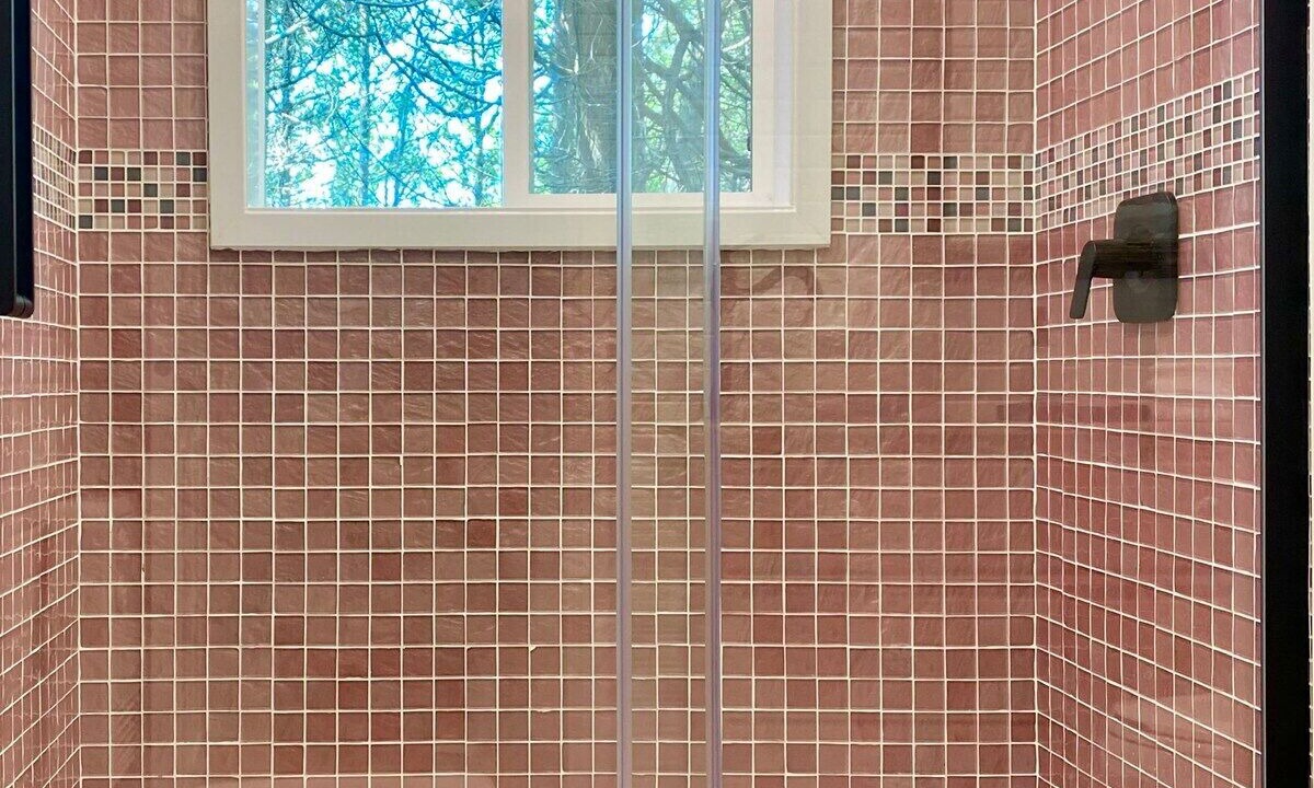 Photo of Bathroom in Colpoys Bay