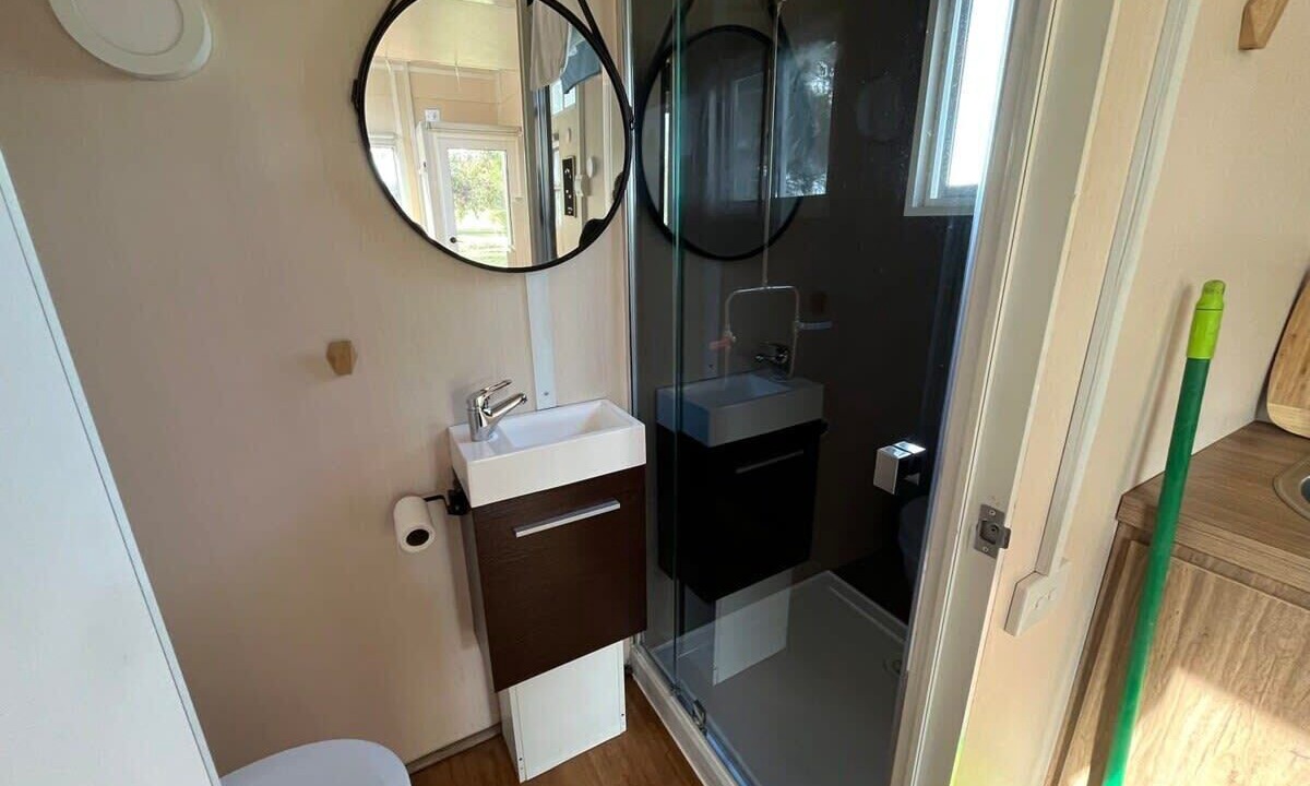 Photo of Others in Dadswells Bridge