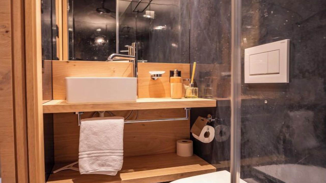 Photo of Bathroom in Champfer