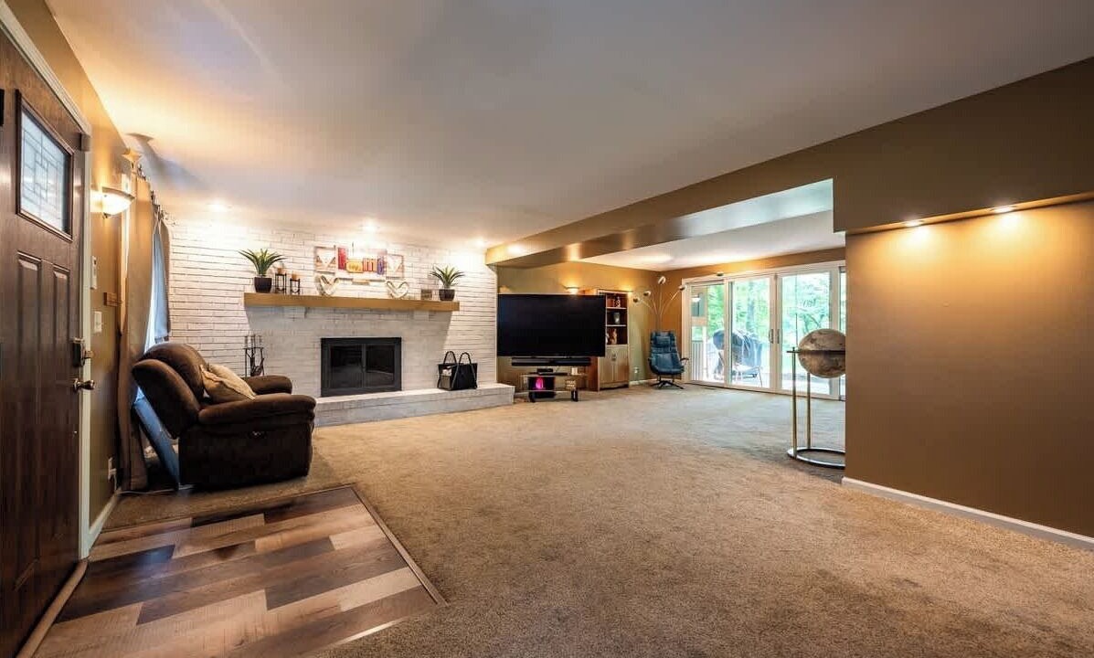 Photo of Livingroom in Fishers
