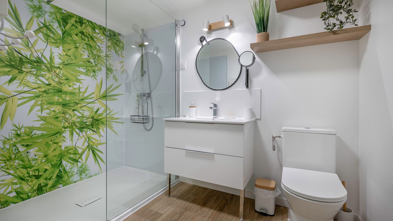 Photo of Bathroom in Saint-Michel-Chef-Chef
