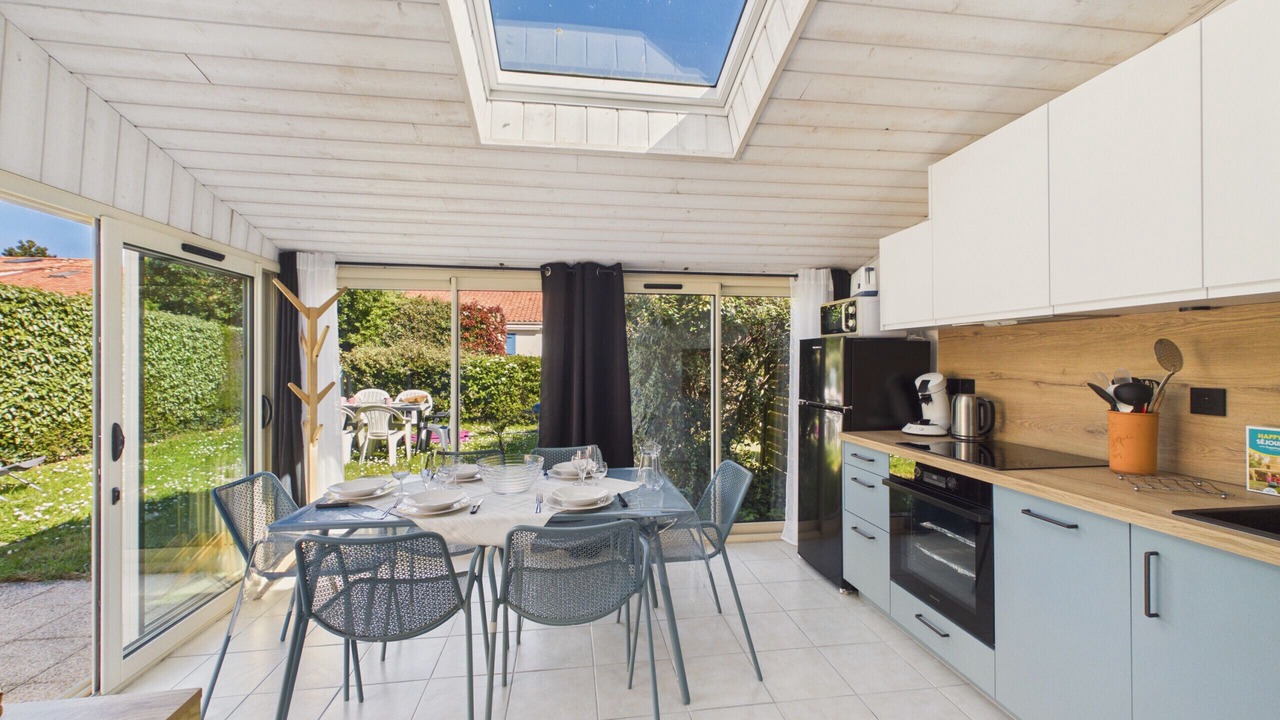 Photo of Kitchen in Saint-Michel-Chef-Chef
