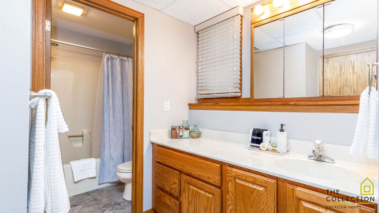 Photo of Bathroom in The Galena Territory
