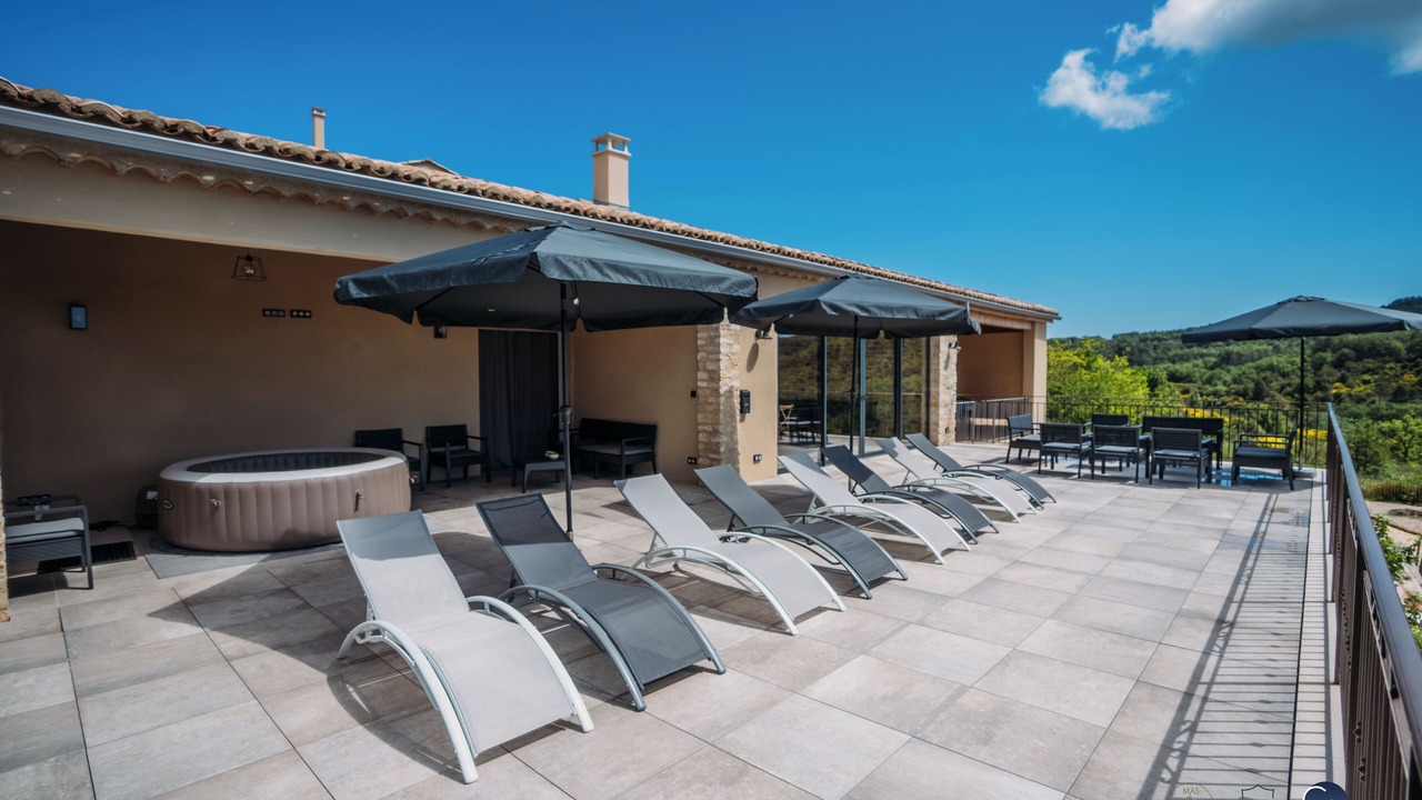 Photo of Patio Balcony in Saint-Christol-de-Rodieres