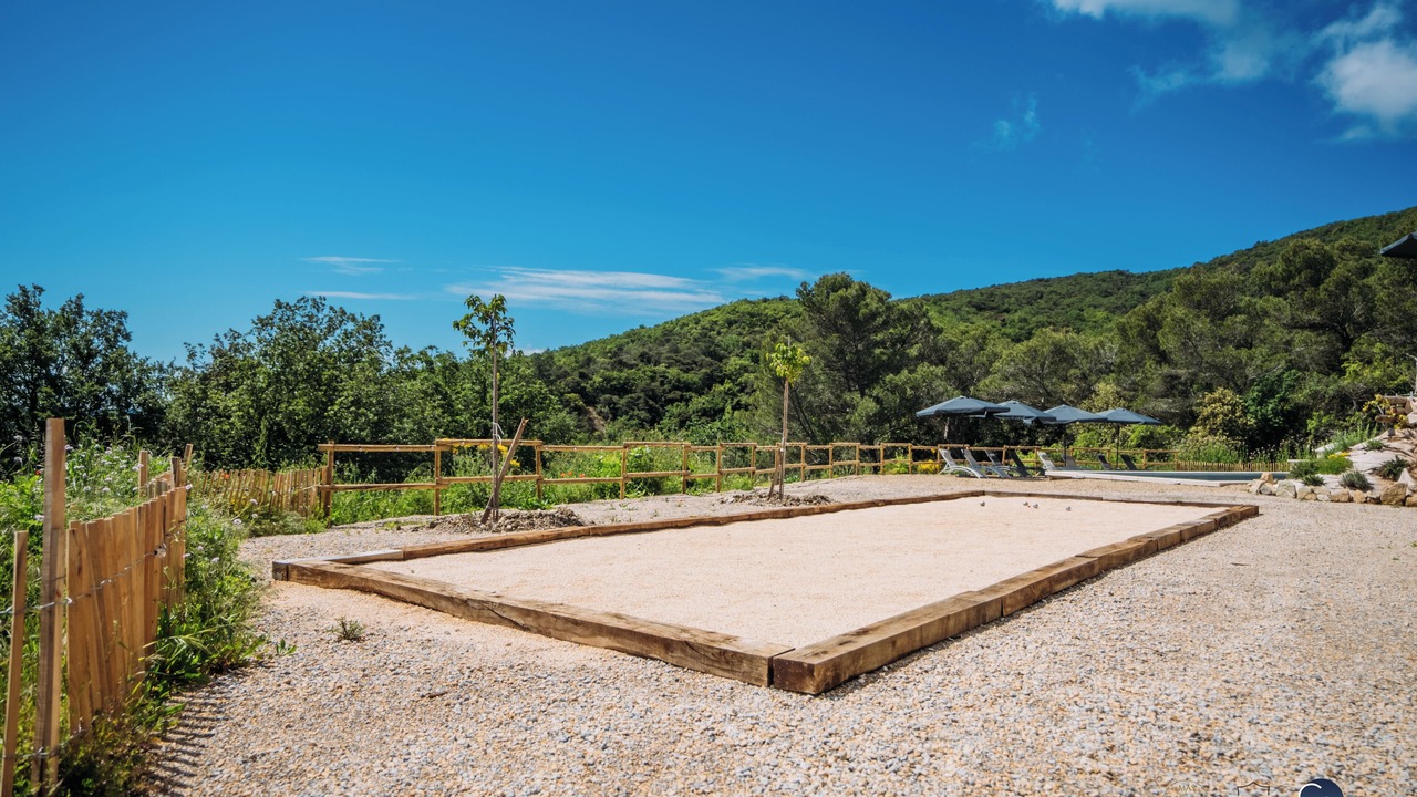 Photo of Outdoor in Saint-Christol-de-Rodieres