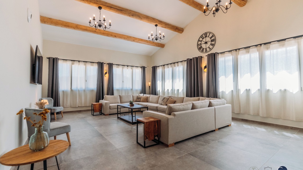 Photo of Livingroom in Saint-Christol-de-Rodieres