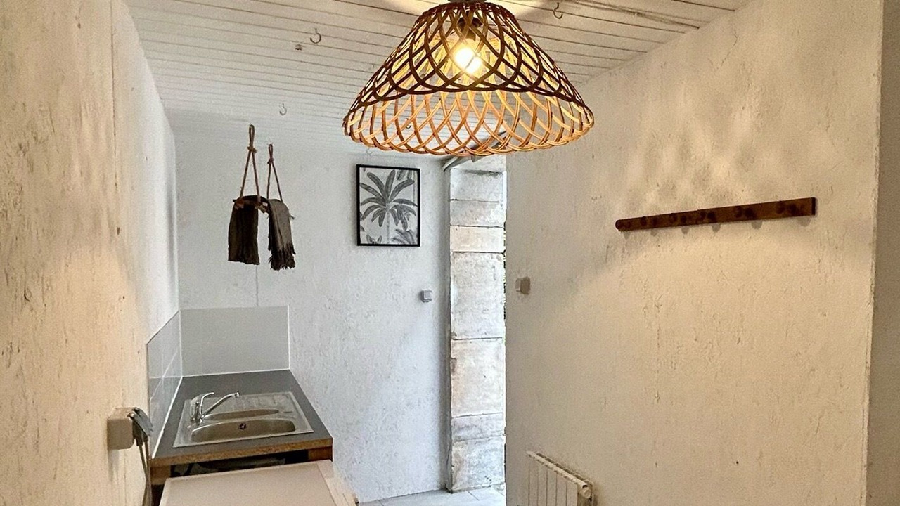 Photo of Others in Josse