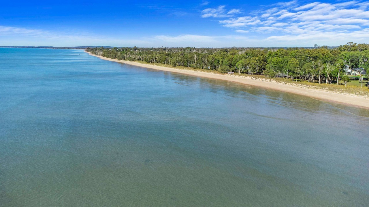 Photo of Others in Traviston