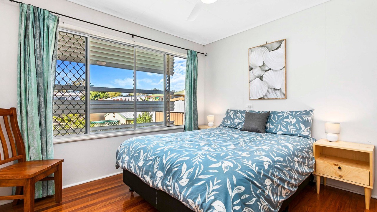 Photo of Others in Traviston