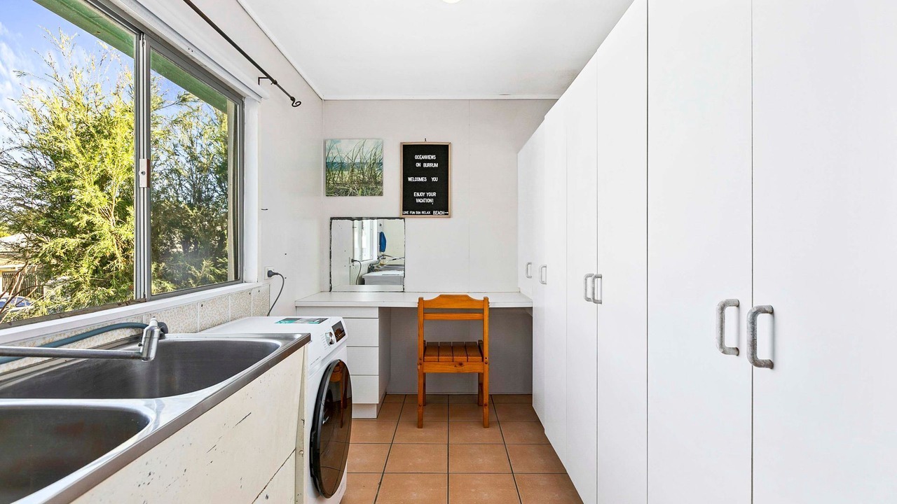 Photo of Others in Traviston