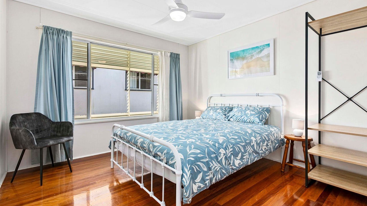 Photo of Others in Traviston