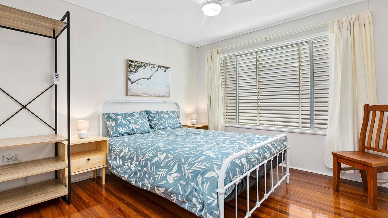 Photo of Others in Traviston