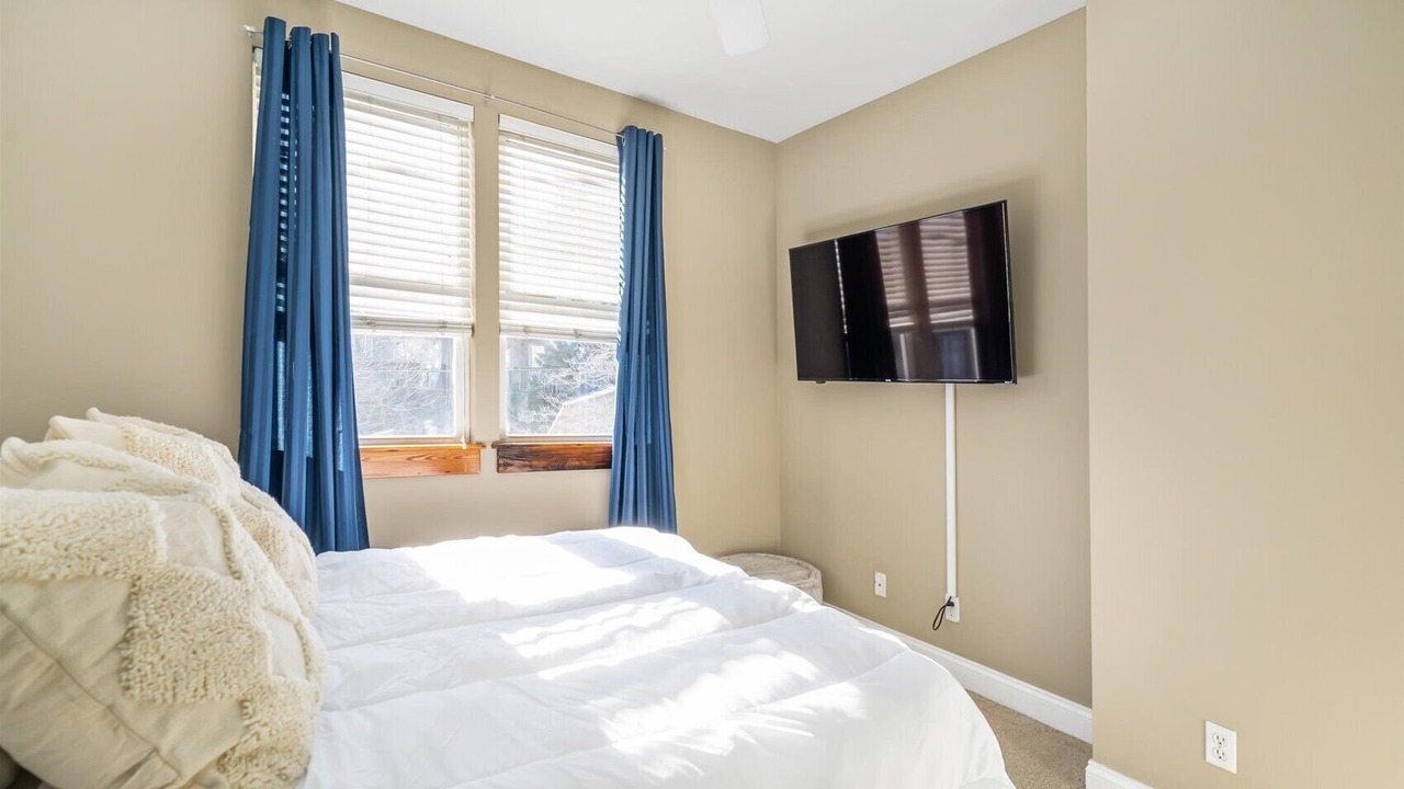 Photo of Bedroom in Riverside