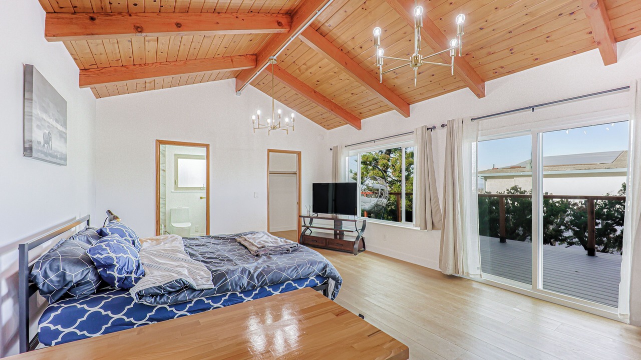 Photo of Bedroom in South San Mateo