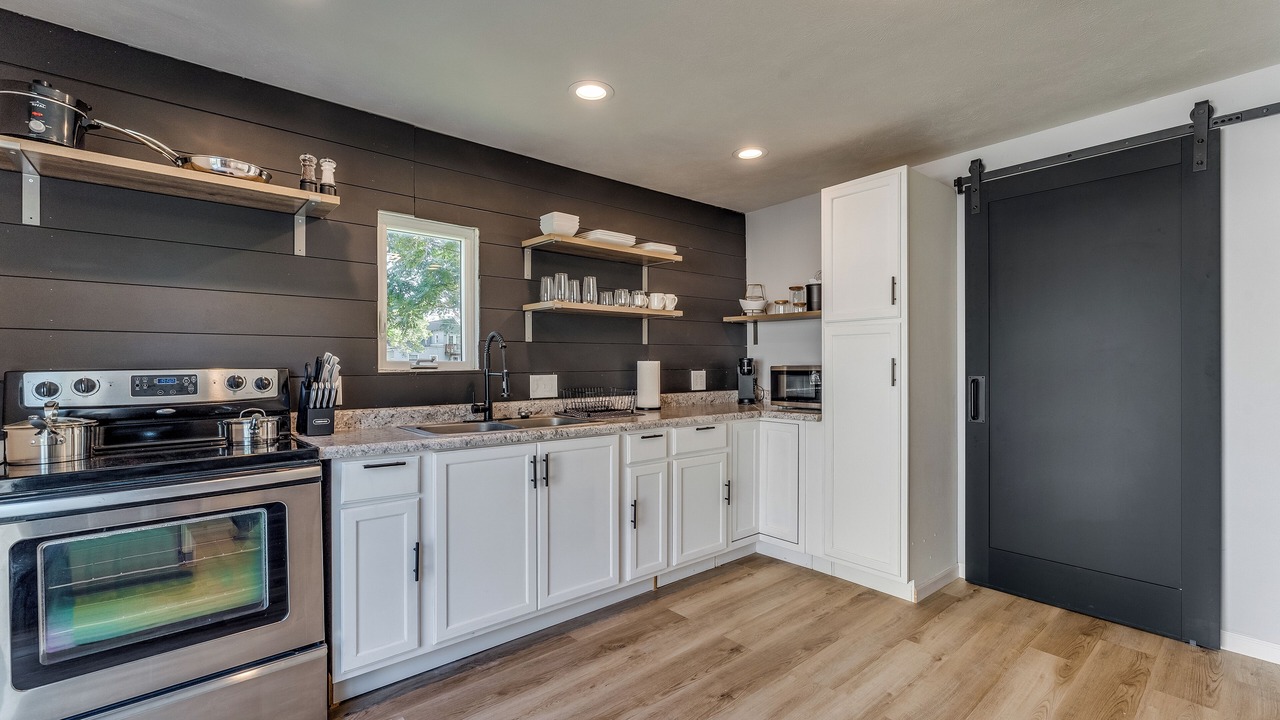 Photo of Kitchen in South Hutchinson