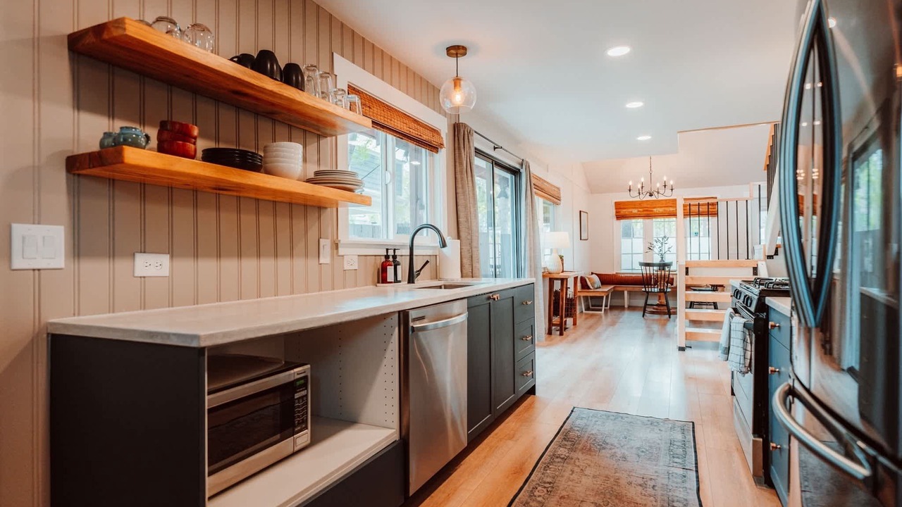 Photo of Kitchen in Historic Railroad District