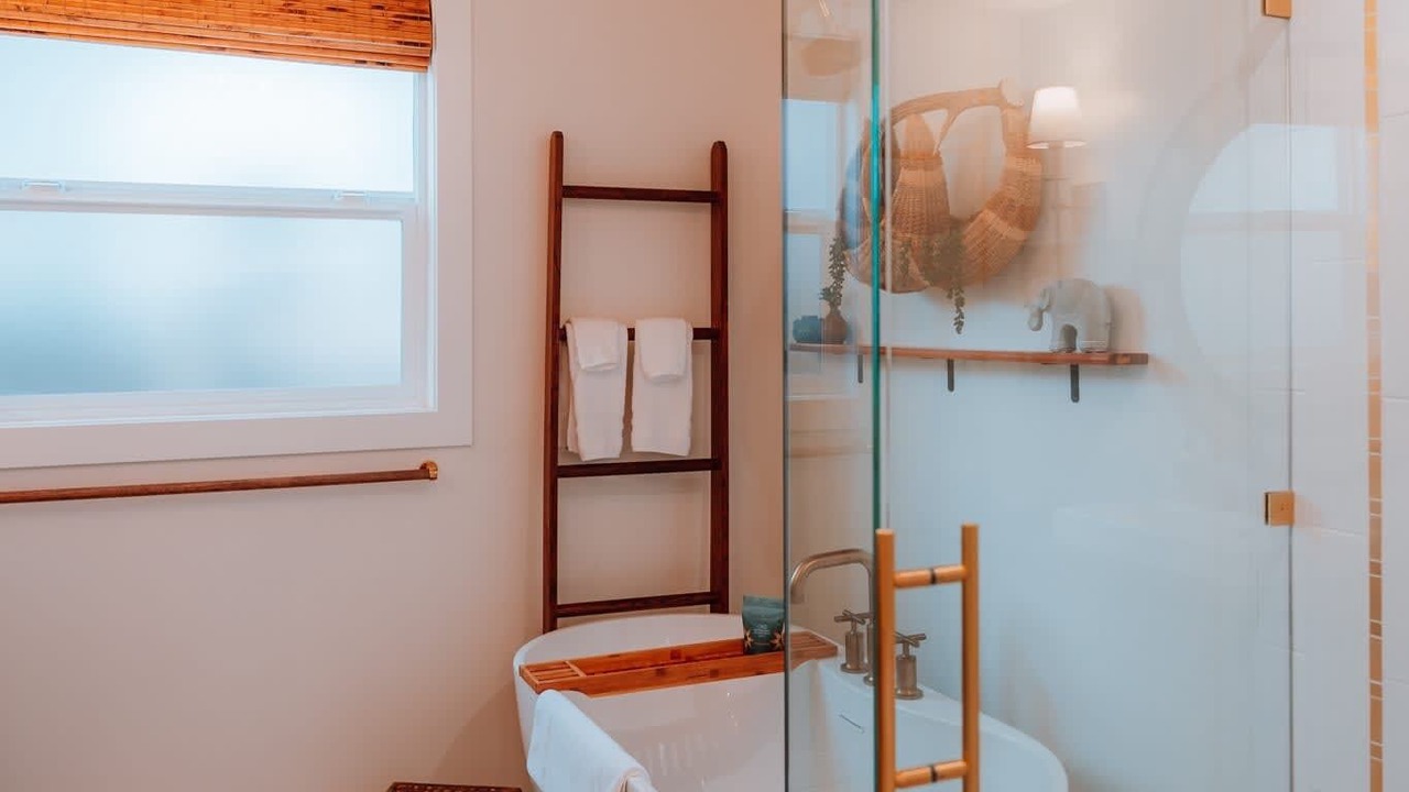 Photo of Bathroom in Historic Railroad District